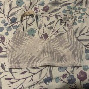 Lululemon Free to Be Sports Bra